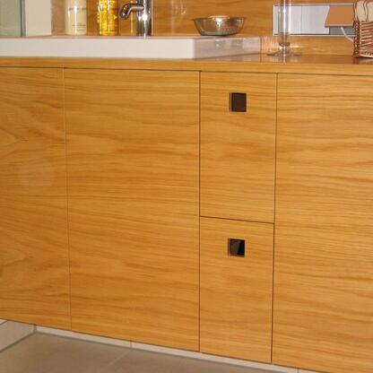 Badezimmerschrank nach Maß Badezimmerschrank nach Maß aus Holz